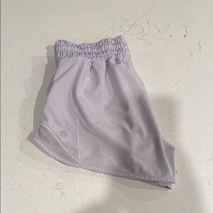Lululemon Hottie Hot Shorts 2.5 inseam